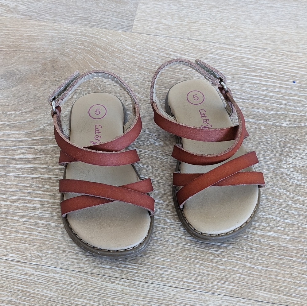 ✨4 for 12 Cat & Jack Brown Sandals Size 5